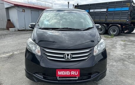 Honda Freed I, 2010 год, 1 245 000 рублей, 3 фотография