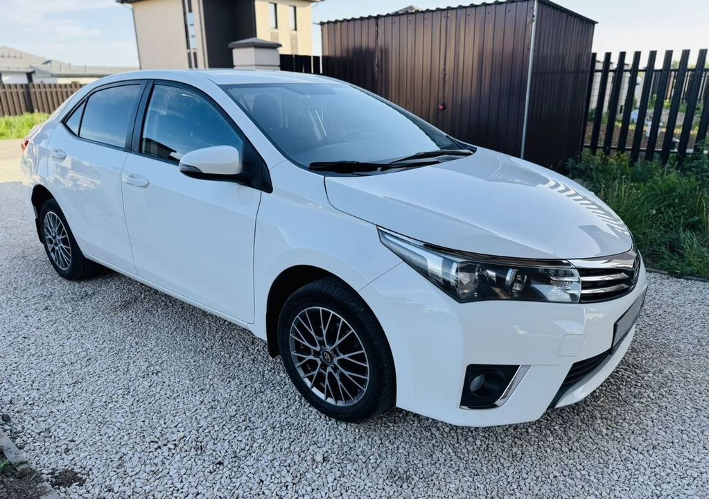 Toyota Corolla, 2014 год, 1 300 000 рублей, 5 фотография