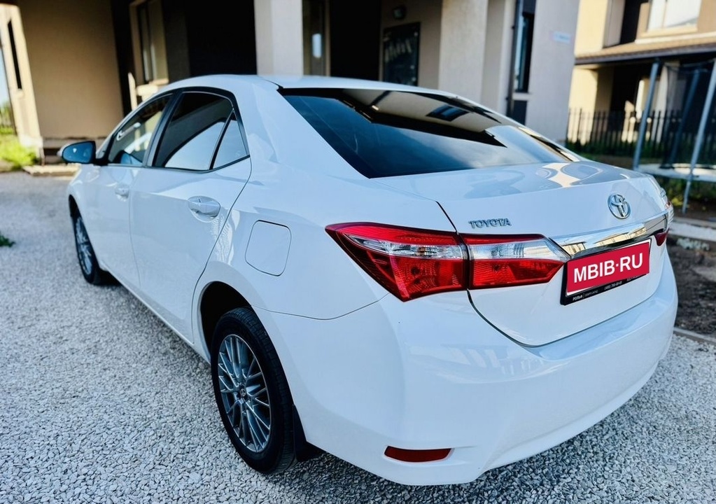 Toyota Corolla, 2014 год, 1 300 000 рублей, 8 фотография