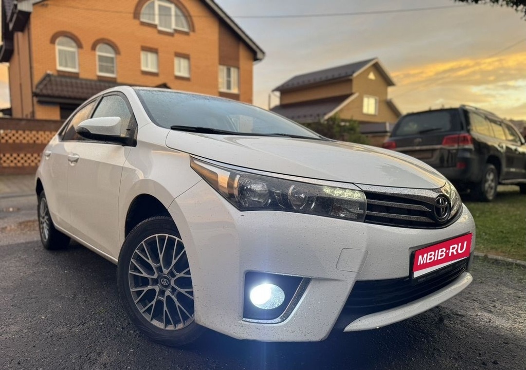 Toyota Corolla, 2014 год, 1 300 000 рублей, 23 фотография
