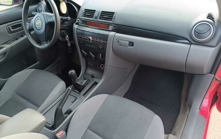 Mazda 3, 2008 год, 11 фотография
