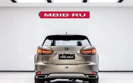 Lexus RX IV рестайлинг, 2021 год, 4 380 000 рублей, 8 фотография