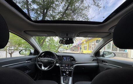 Hyundai Elantra VI рестайлинг, 2019 год, 1 600 000 рублей, 3 фотография