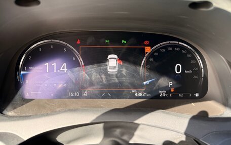 Toyota Camry, 2023 год, 3 650 000 рублей, 9 фотография