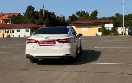 Toyota Camry, 2023 год, 3 650 000 рублей, 6 фотография