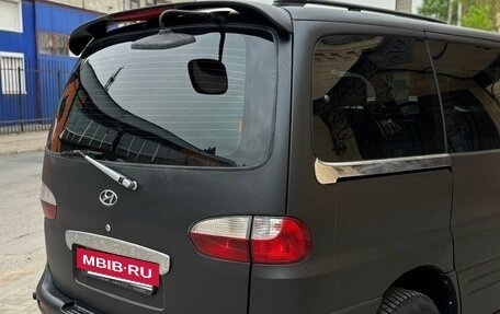 Hyundai Starex I рестайлинг, 2002 год, 890 000 рублей, 2 фотография