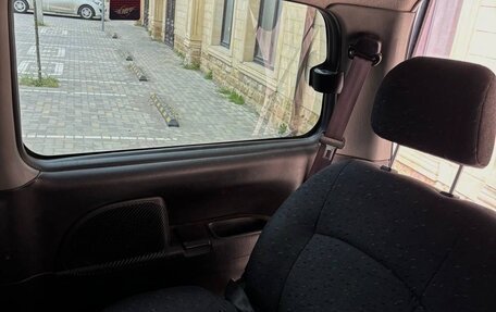 Hyundai Starex I рестайлинг, 2002 год, 890 000 рублей, 21 фотография