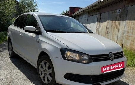 Volkswagen Polo VI (EU Market), 2012 год, 495 000 рублей, 2 фотография