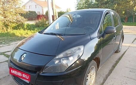 Renault Scenic III, 2009 год, 380 000 рублей, 3 фотография