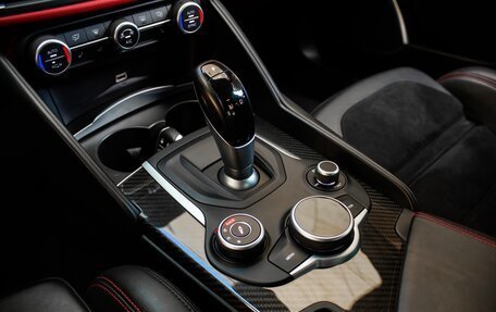 Alfa Romeo Giulia II, 2017 год, 6 400 000 рублей, 16 фотография