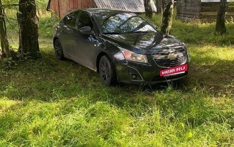 Chevrolet Cruze II, 2013 год, 1 100 000 рублей, 2 фотография