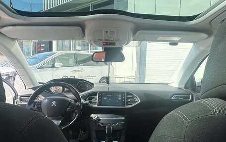 Peugeot 308 II, 2016 год, 1 497 000 рублей, 12 фотография