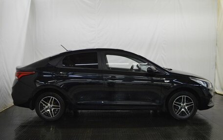 Hyundai Solaris II рестайлинг, 2018 год, 967 000 рублей, 4 фотография