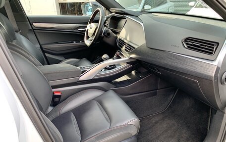 Geely Tugella FY11, 2022 год, 2 749 000 рублей, 14 фотография