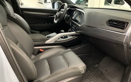 Geely Tugella FY11, 2024 год, 3 400 000 рублей, 18 фотография