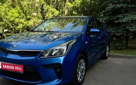 KIA Rio IV, 2017 год, 999 000 рублей, 1 фотография