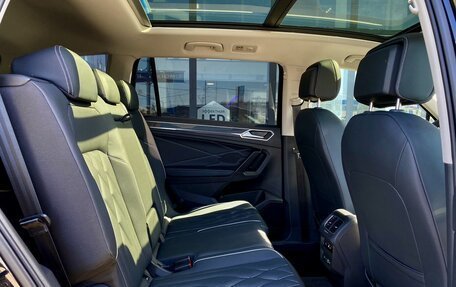 Volkswagen Tiguan II, 2023 год, 4 339 000 рублей, 26 фотография