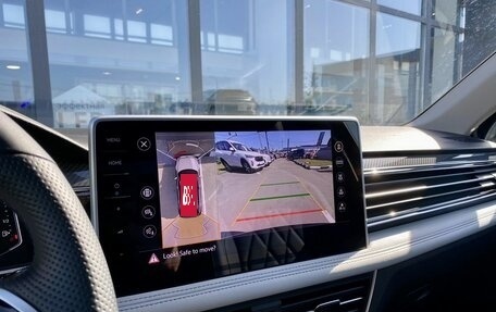 Volkswagen Tiguan II, 2023 год, 4 339 000 рублей, 17 фотография