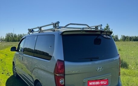 Hyundai Grand Starex Grand Starex I рестайлинг 2, 2020 год, 4 170 000 рублей, 3 фотография