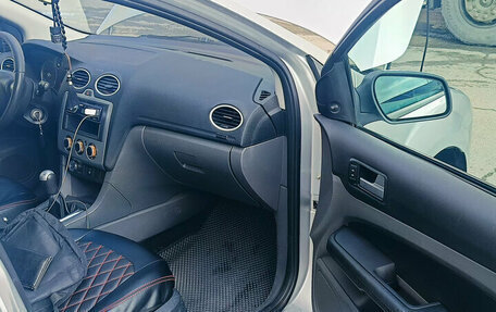 Ford Focus II рестайлинг, 2007 год, 580 000 рублей, 12 фотография