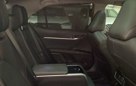 Toyota Camry, 2023 год, 3 968 000 рублей, 5 фотография