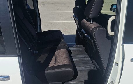 Nissan Serena IV, 2014 год, 1 500 000 рублей, 16 фотография
