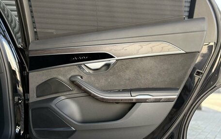 Audi A8, 2021 год, 9 999 000 рублей, 16 фотография