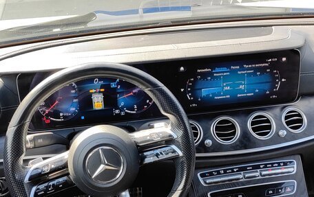 Mercedes-Benz E-Класс, 2021 год, 3 700 000 рублей, 15 фотография