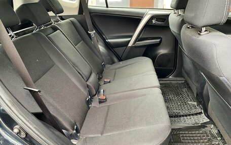 Toyota RAV4, 2017 год, 2 349 000 рублей, 13 фотография