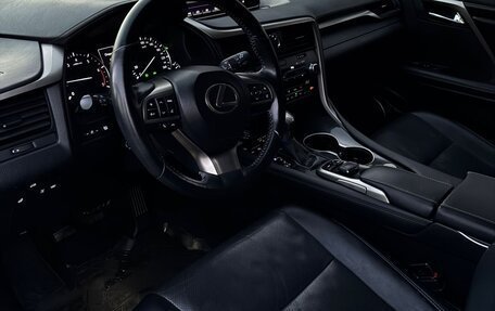 Lexus RX IV рестайлинг, 2018 год, 3 980 000 рублей, 3 фотография