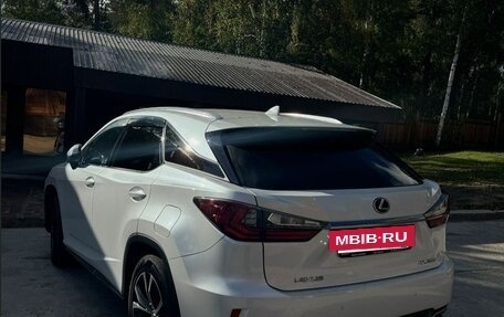Lexus RX IV рестайлинг, 2018 год, 3 980 000 рублей, 2 фотография