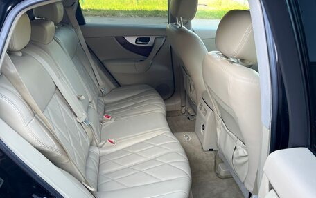 Infiniti FX II, 2009 год, 1 585 000 рублей, 23 фотография