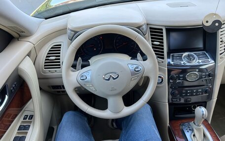 Infiniti FX II, 2009 год, 1 585 000 рублей, 22 фотография