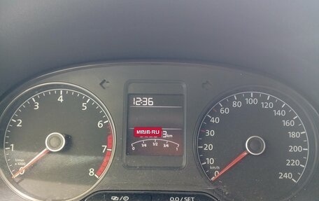 Volkswagen Polo VI (EU Market), 2015 год, 820 000 рублей, 20 фотография