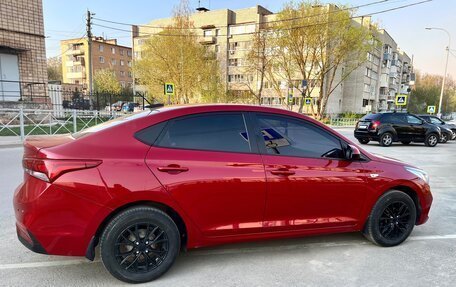 Hyundai Solaris II рестайлинг, 2018 год, 1 100 000 рублей, 3 фотография