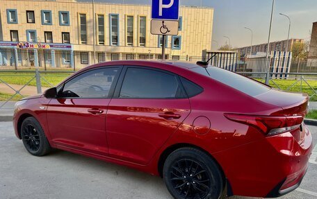 Hyundai Solaris II рестайлинг, 2018 год, 1 100 000 рублей, 4 фотография