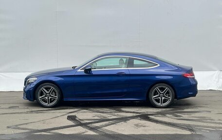 Mercedes-Benz C-Класс, 2019 год, 3 250 000 рублей, 5 фотография