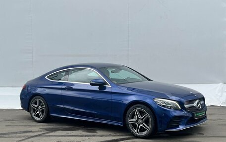 Mercedes-Benz C-Класс, 2019 год, 3 250 000 рублей, 3 фотография