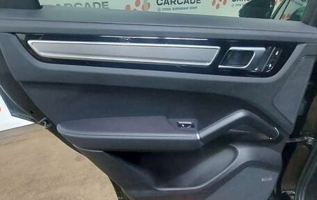 Porsche Cayenne III, 2023 год, 16 922 350 рублей, 8 фотография