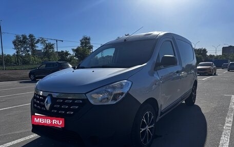 Renault Dokker, 2018 год, 1 200 000 рублей, 2 фотография