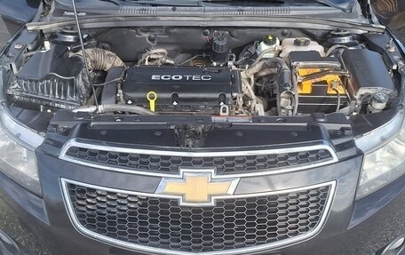 Chevrolet Cruze II, 2011 год, 770 000 рублей, 9 фотография