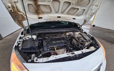 Opel Astra J, 2011 год, 680 000 рублей, 12 фотография