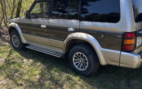 Mitsubishi Pajero III рестайлинг, 1993 год, 460 000 рублей, 4 фотография