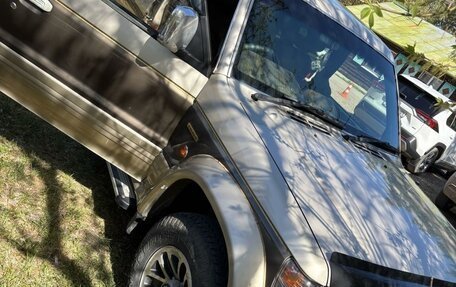 Mitsubishi Pajero III рестайлинг, 1993 год, 460 000 рублей, 2 фотография