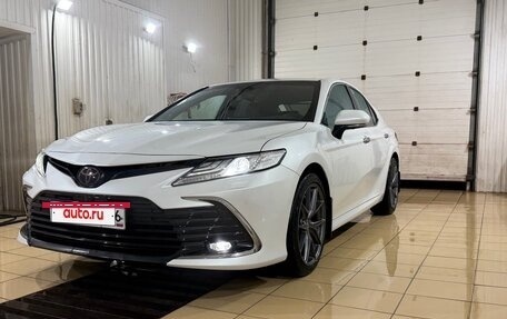 Toyota Camry, 2021 год, 4 100 000 рублей, 2 фотография