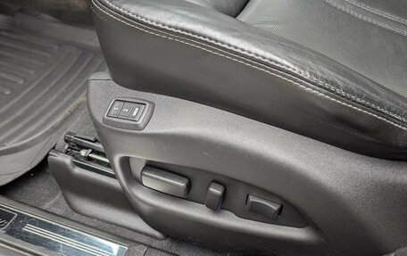 Cadillac SRX II рестайлинг, 2012 год, 1 250 000 рублей, 13 фотография