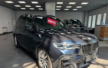 BMW X7, 2021 год, 8 990 000 рублей, 2 фотография