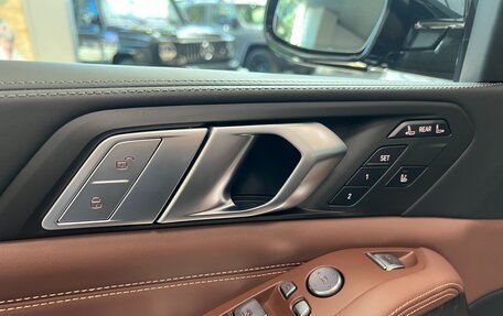 BMW X7, 2021 год, 8 990 000 рублей, 10 фотография