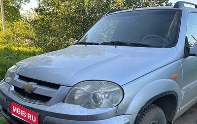 Chevrolet Niva I рестайлинг, 2010 год, 520 000 рублей, 1 фотография