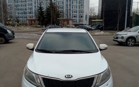 KIA Rio III рестайлинг, 2014 год, 500 000 рублей, 5 фотография